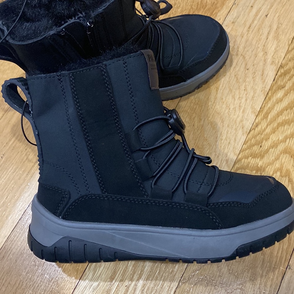 NWT Pajar Fenture big boys boots